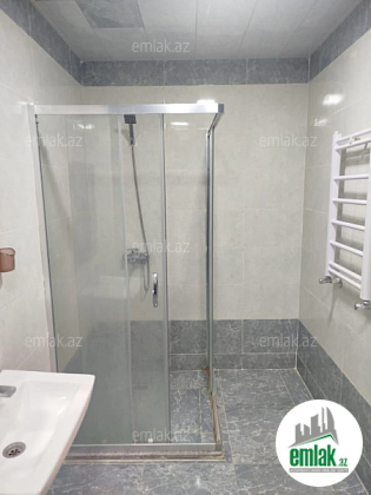 Satılır 2 otaqlı yeni tikili 70 m²