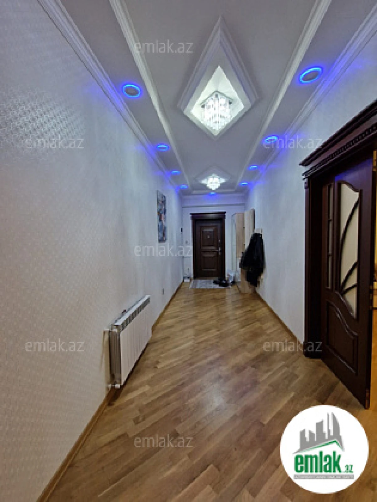 Satılır 3 otaqlı yeni tikili 103 m²