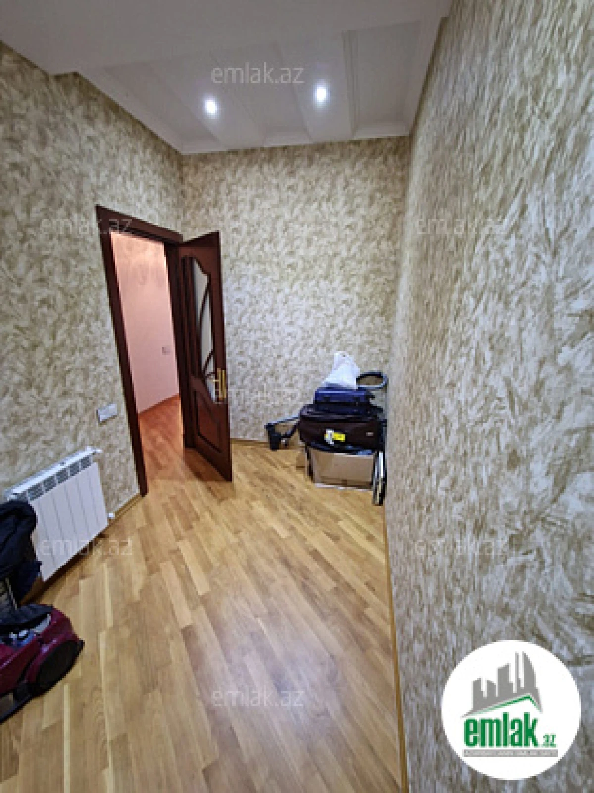 Satılır 3 otaqlı yeni tikili 103 m²