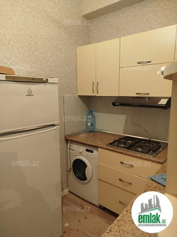 Satılır 2 otaqlı yeni tikili 70 m²