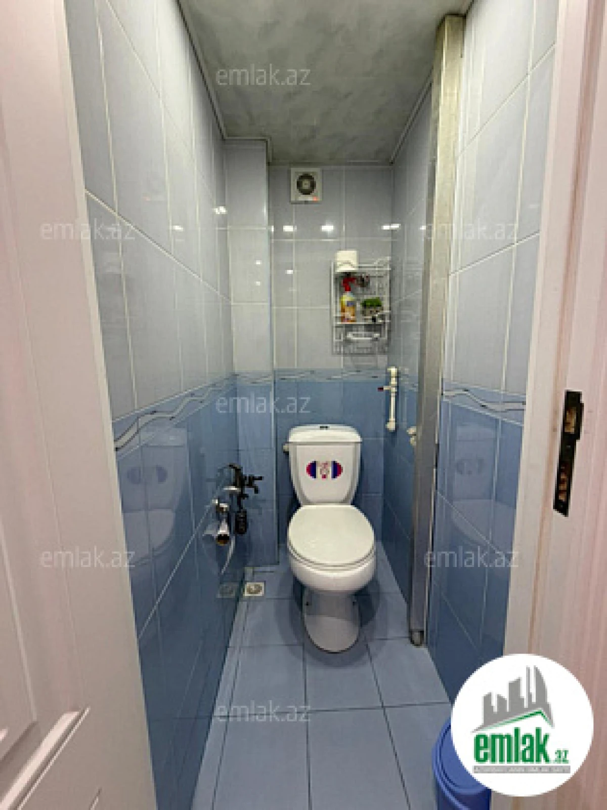 Satılır 4 otaqlı köhnə tikili 75 m²