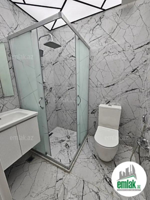 Satılır 3 otaqlı yeni tikili 60 m²