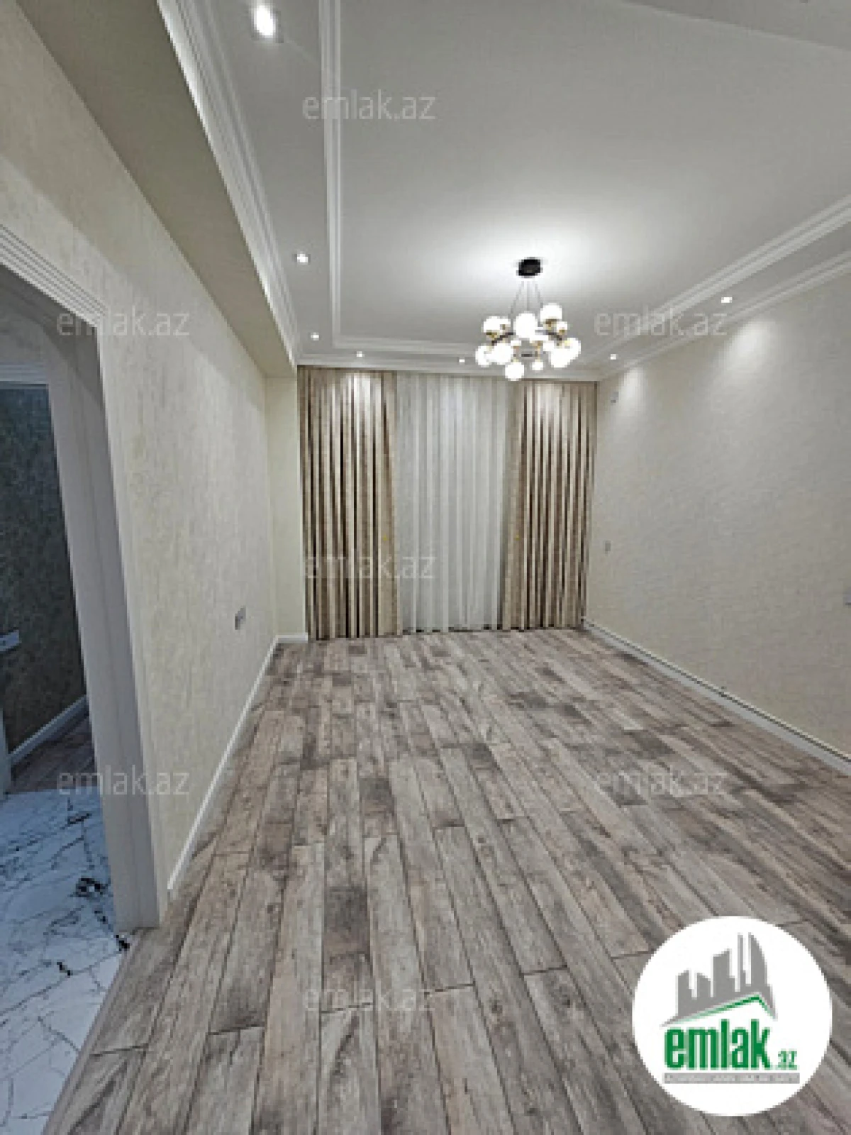 Satılır 3 otaqlı yeni tikili 60 m²