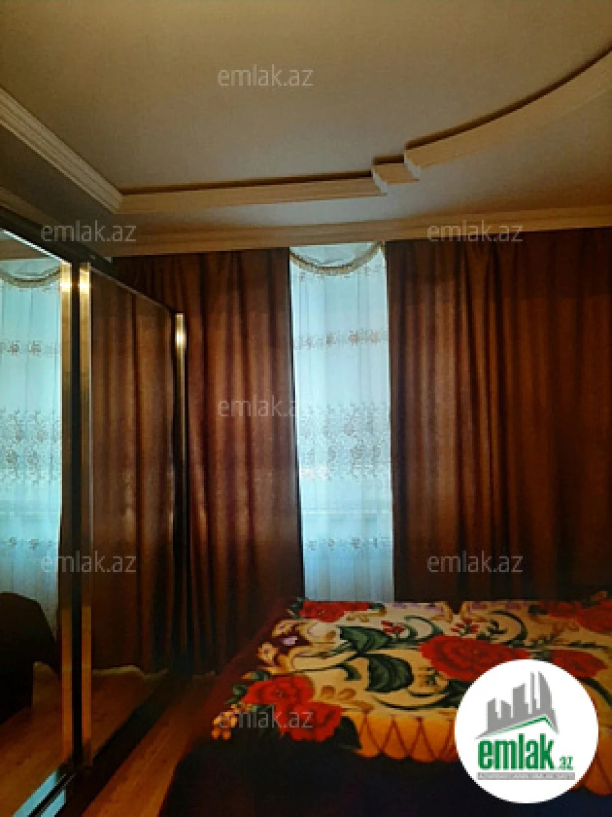 Satılır 2 otaqlı yeni tikili 70 m²