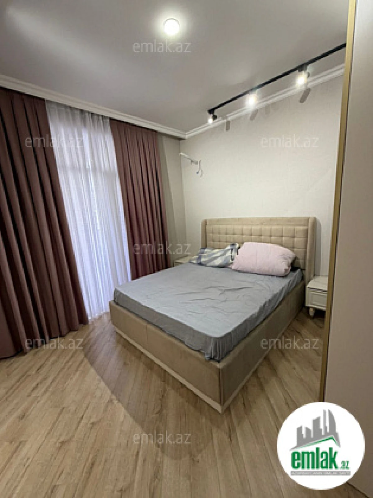 Satılır 2 otaqlı yeni tikili 61 m²