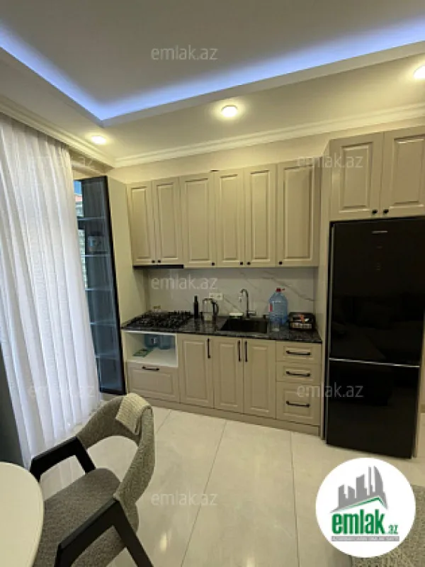 Satılır 2 otaqlı yeni tikili 61 m²