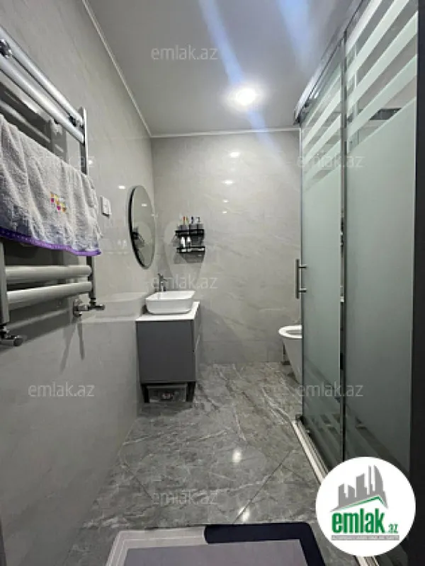 Satılır 2 otaqlı yeni tikili 61 m²