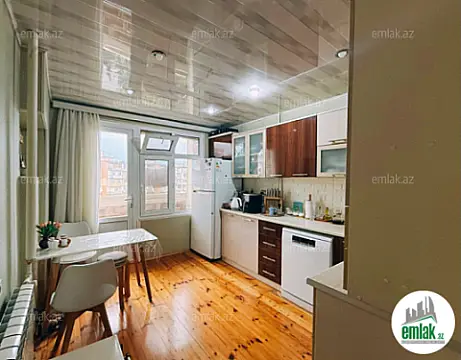 Satılır 2 otaqlı köhnə tikili 60 m² — Bakı 2 otaq 60.00 m²