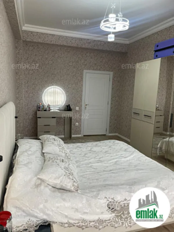 Satılır 2 otaqlı yeni tikili 66 m²