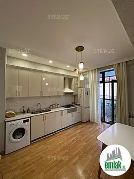 Satılır 3 otaqlı yeni tikili 100 m²