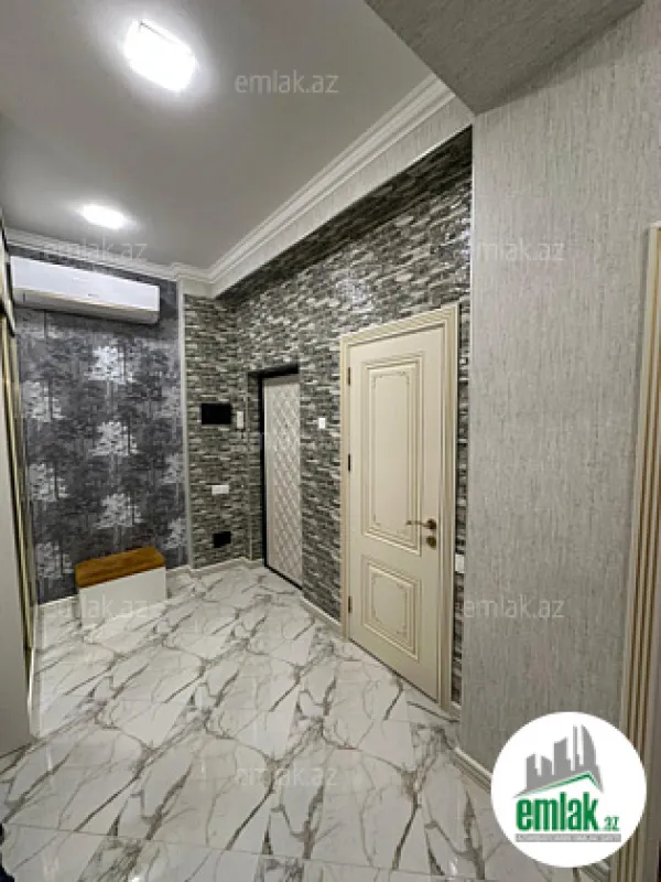 Satılır 3 otaqlı yeni tikili 100 m²