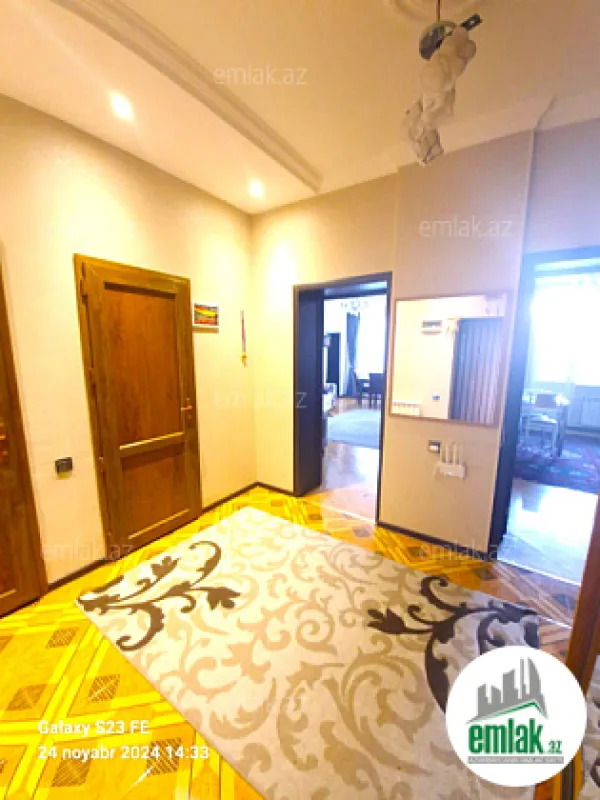 Satılır 3 otaqlı yeni tikili 90 m²