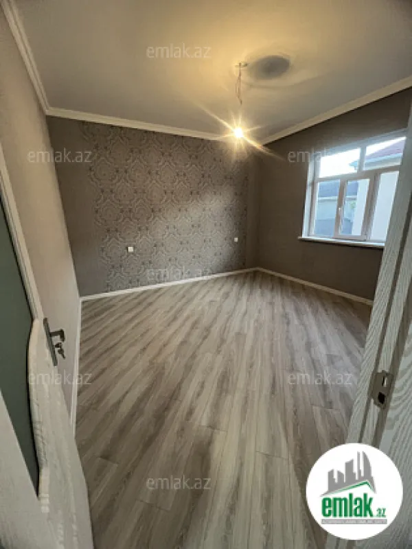 Satılır 6 otaqlı həyət evi 208 m²