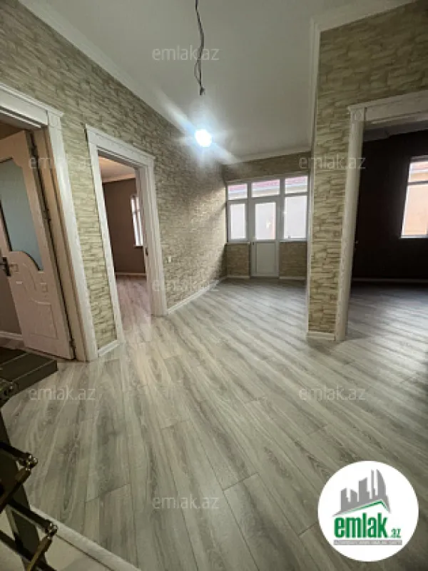 Satılır 6 otaqlı həyət evi 208 m²