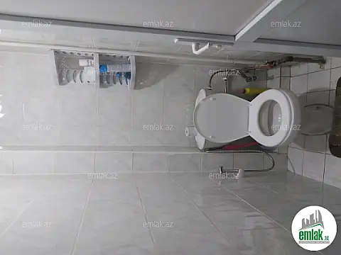 Satılır 3 otaqlı köhnə tikili 72 m²
