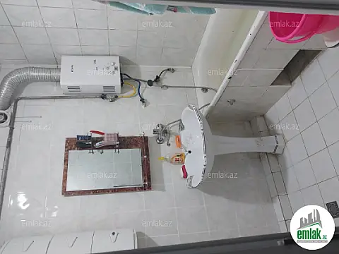 Satılır 3 otaqlı köhnə tikili 72 m²