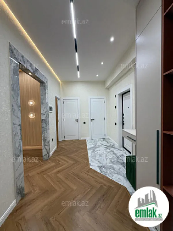 Satılır 2 otaqlı yeni tikili 81 m²