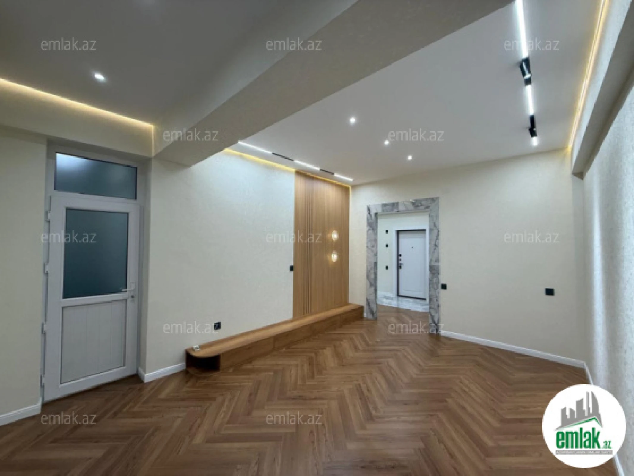 Satılır 2 otaqlı yeni tikili 81 m²