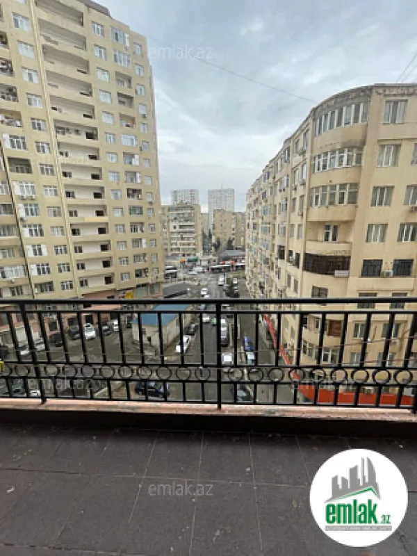 Satılır 3 otaqlı yeni tikili 105 m²