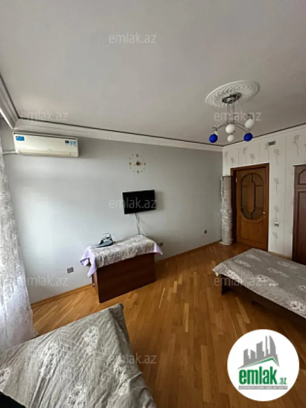 Satılır 4 otaqlı yeni tikili 172 m²