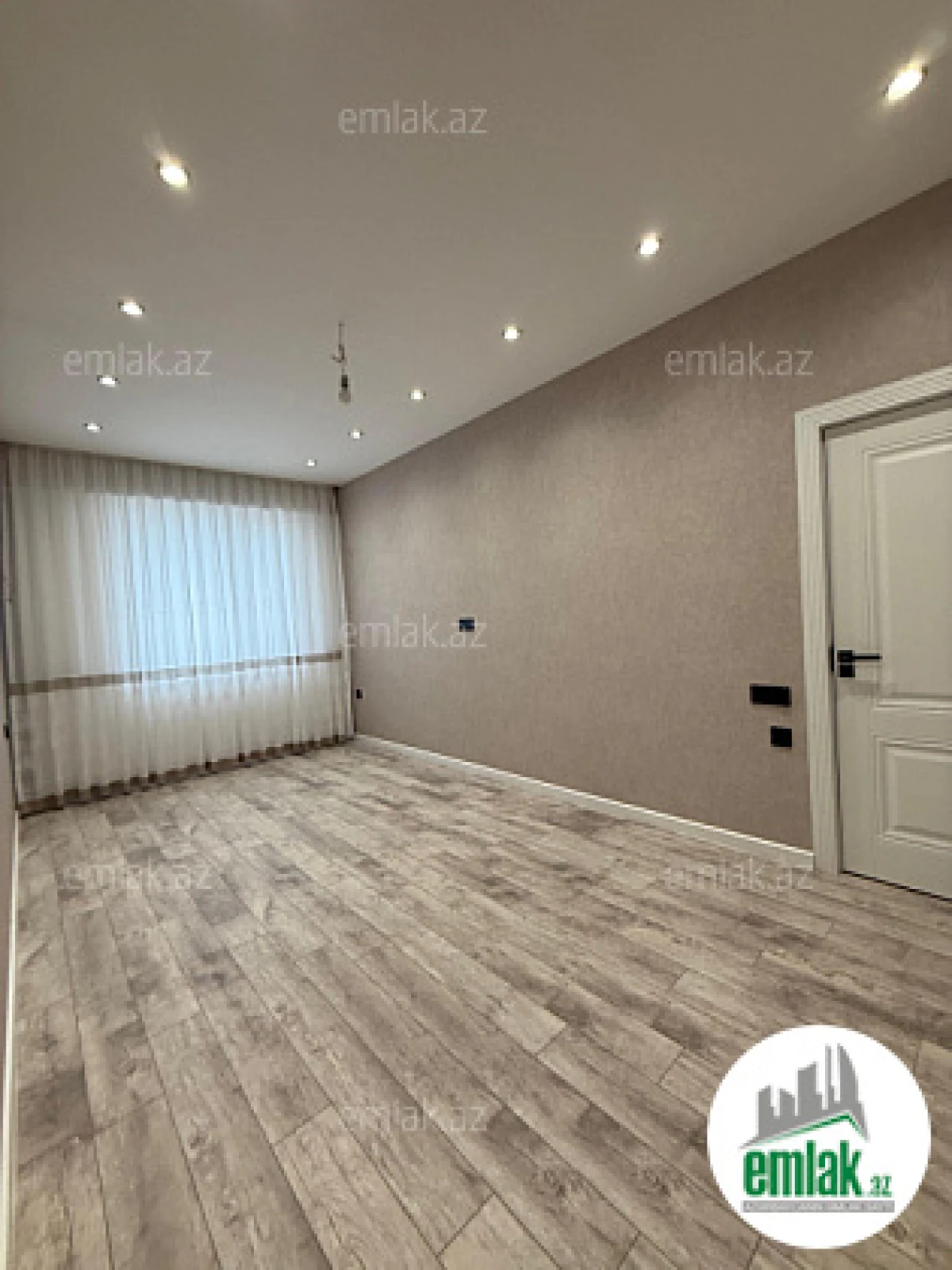 Satılır 3 otaqlı yeni tikili 114 m²