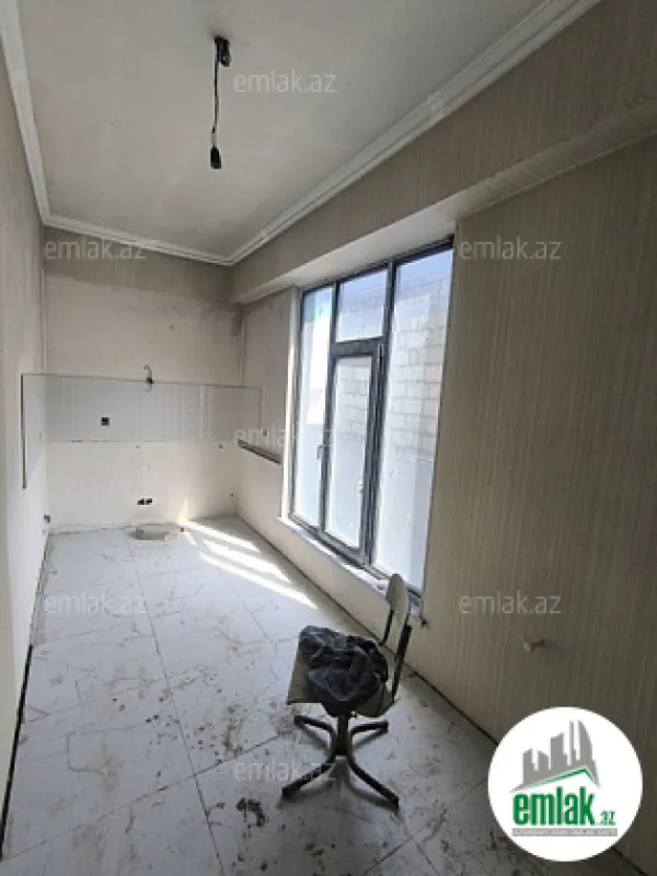 Satılır 4 otaqlı həyət evi 120 m²