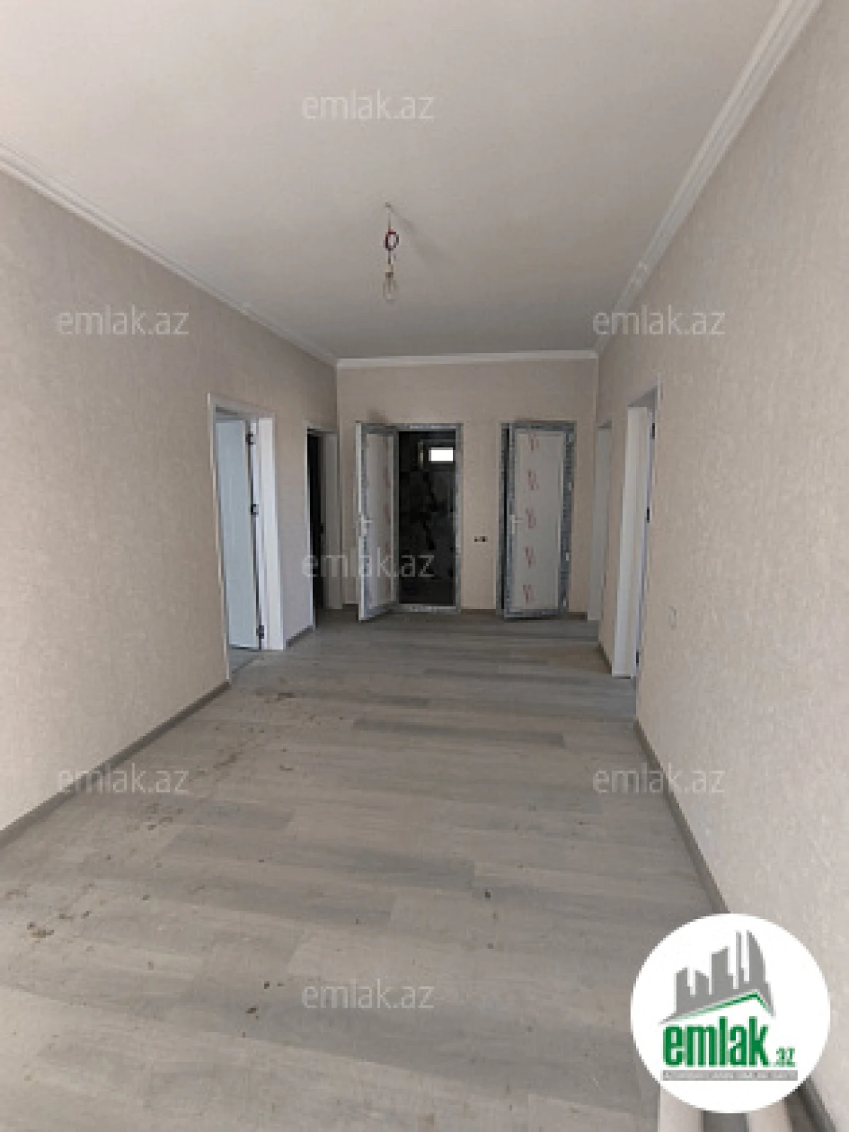 Satılır 4 otaqlı həyət evi 120 m²