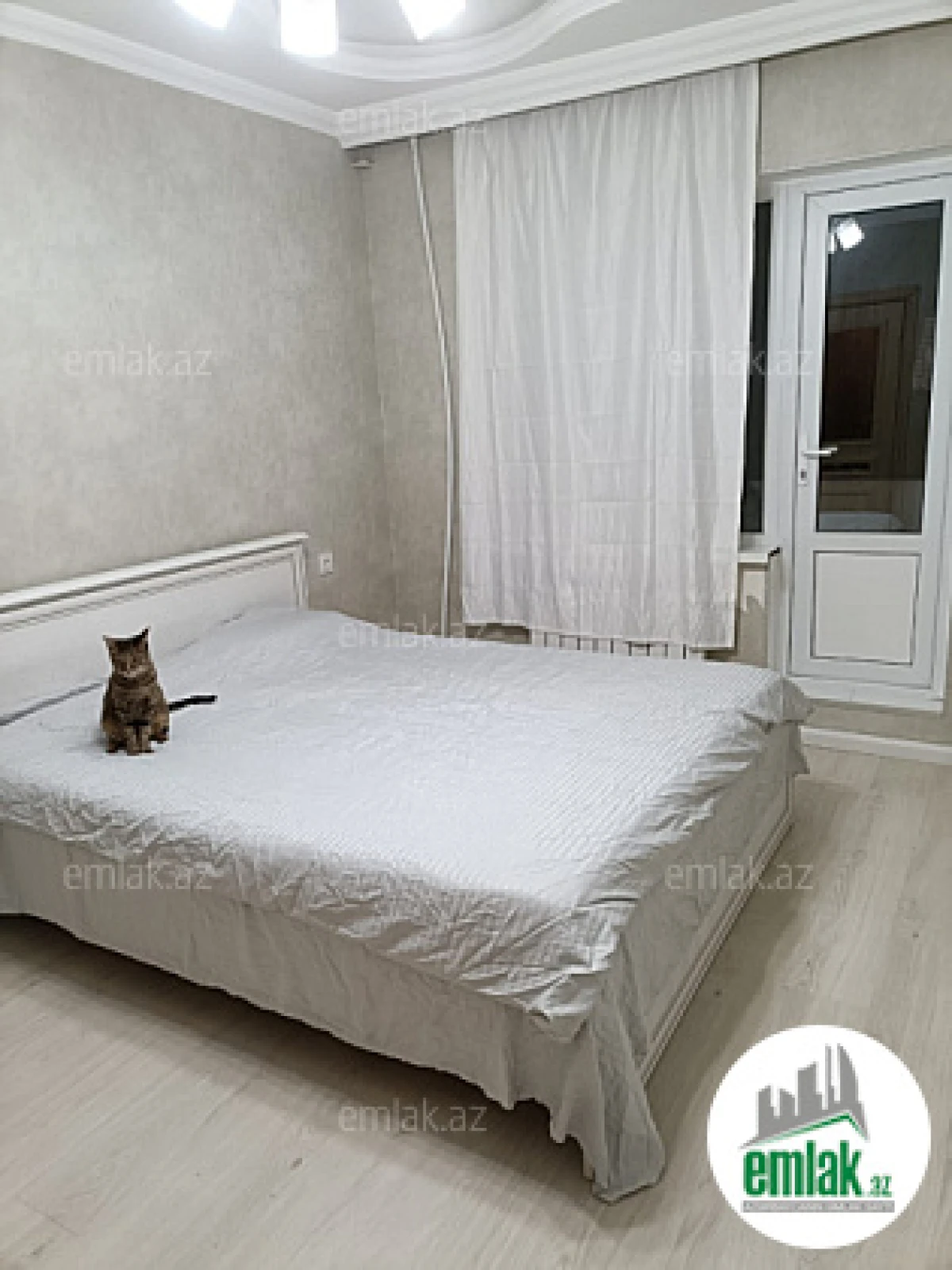 Satılır 2 otaqlı yeni tikili 60 m²