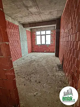 Satılır 4 otaqlı yeni tikili 150 m²