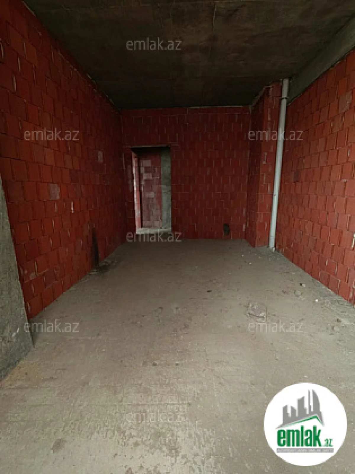 Satılır 4 otaqlı yeni tikili 150 m²