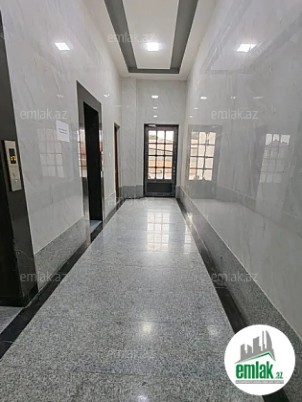 Satılır 4 otaqlı yeni tikili 150 m²