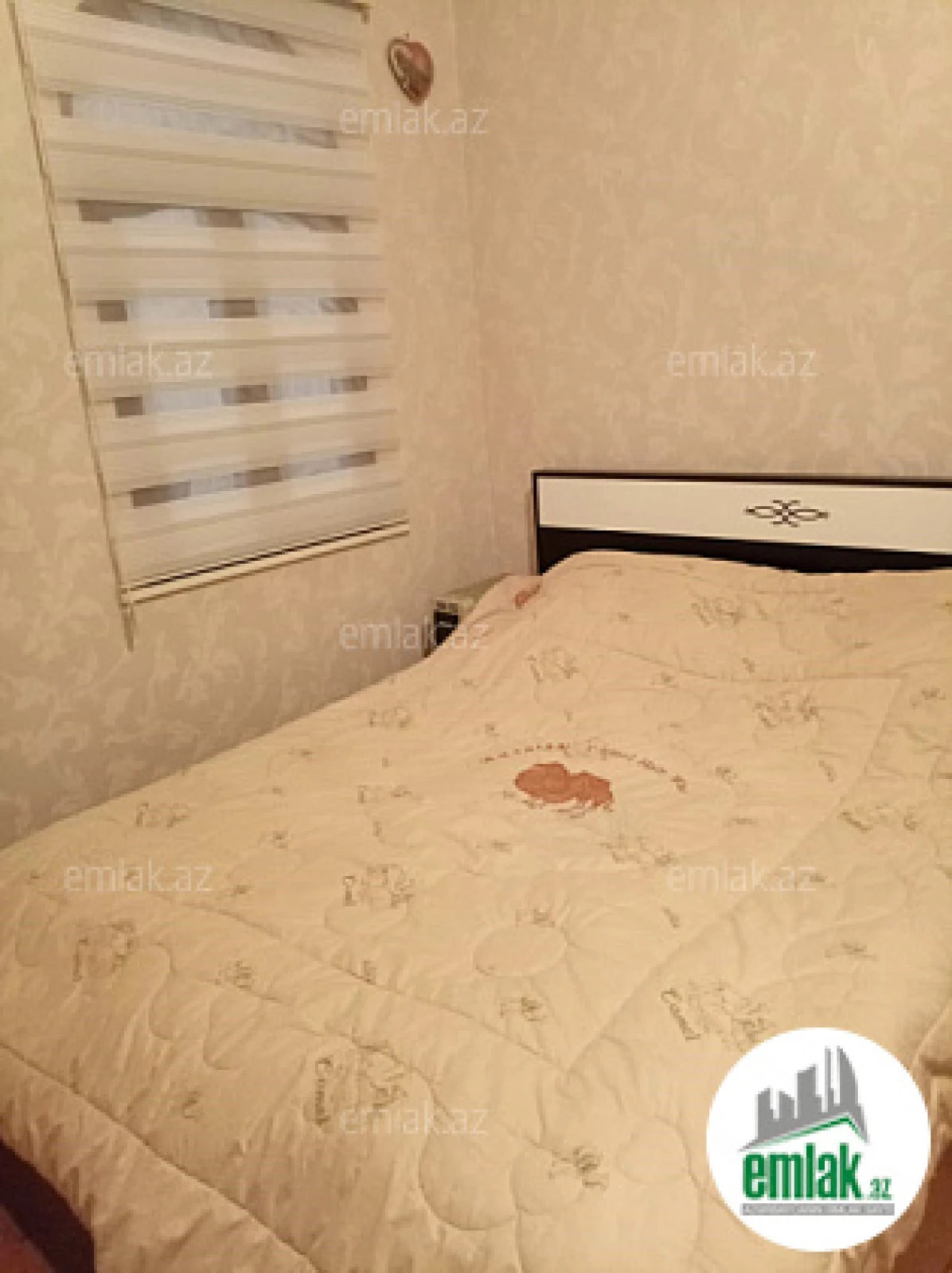 Satılır 2 otaqlı yeni tikili 72 m²