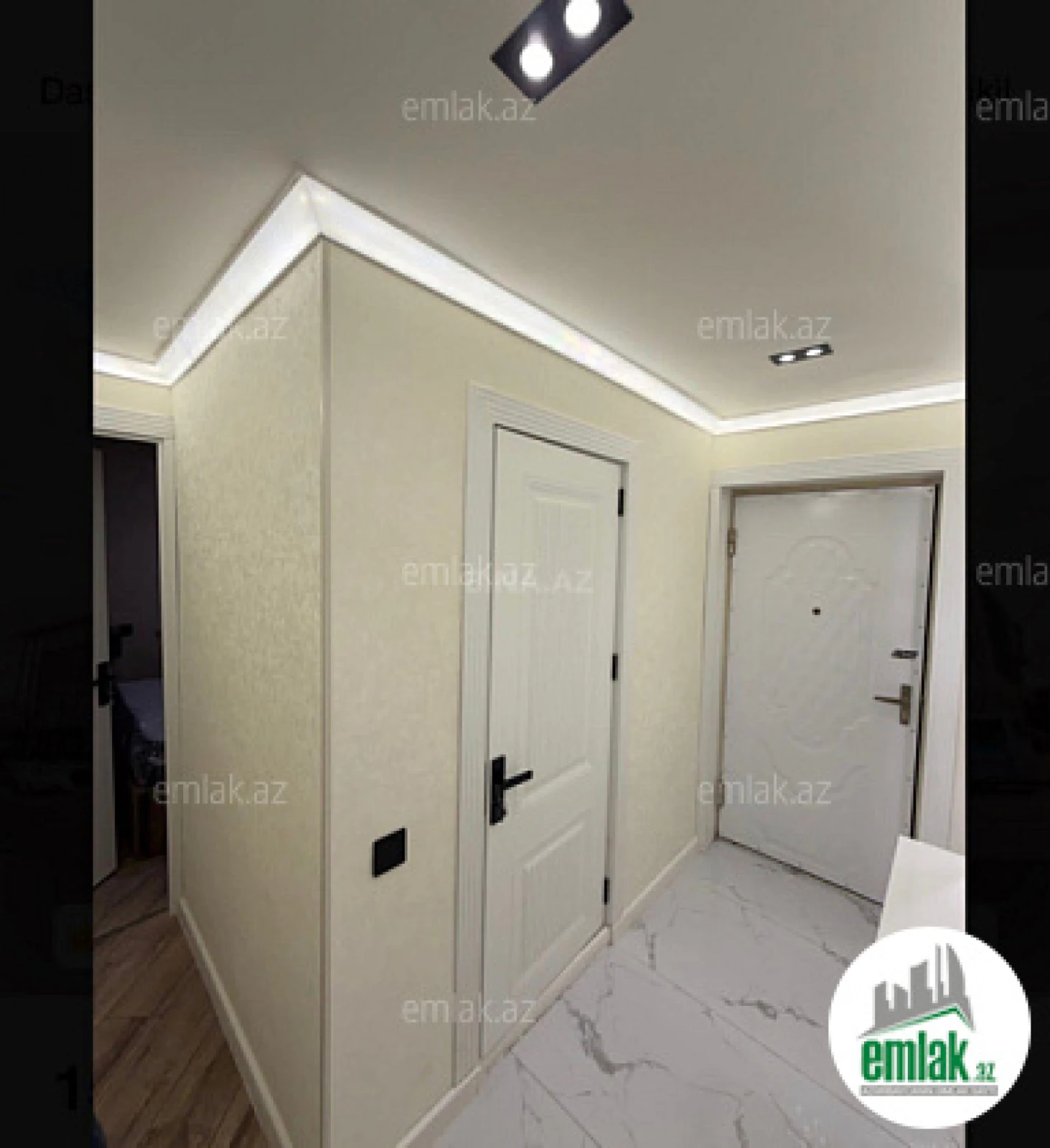 Satılır 2 otaqlı köhnə tikili 40 m²
