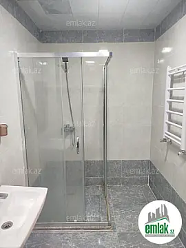 Satılır 2 otaqlı yeni tikili 70 m²