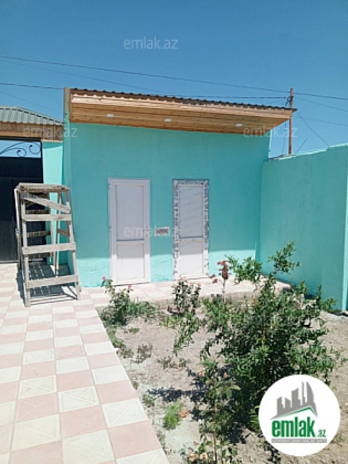 Satılır 3 otaqlı həyət evi 100 m²