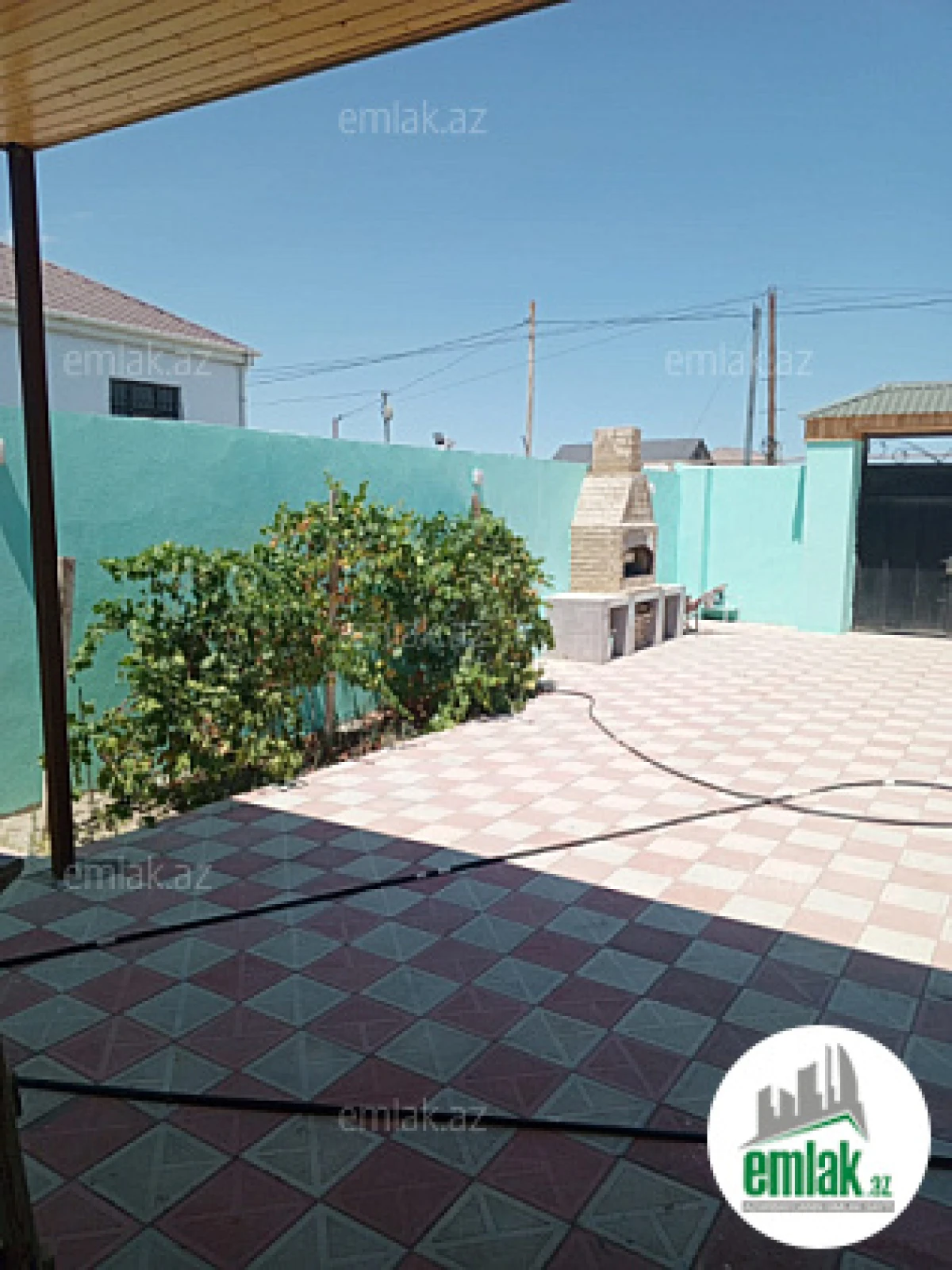 Satılır 3 otaqlı həyət evi 100 m²