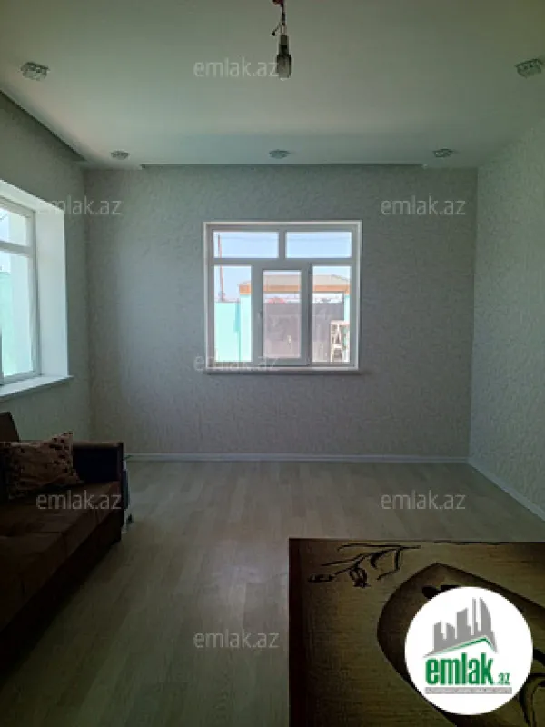 Satılır 3 otaqlı həyət evi 100 m²