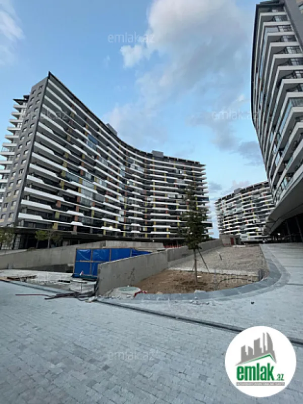 Satılır 2 otaqlı yeni tikili 92 m²