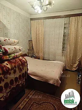 Satılır 3 otaqlı köhnə tikili 80 m²