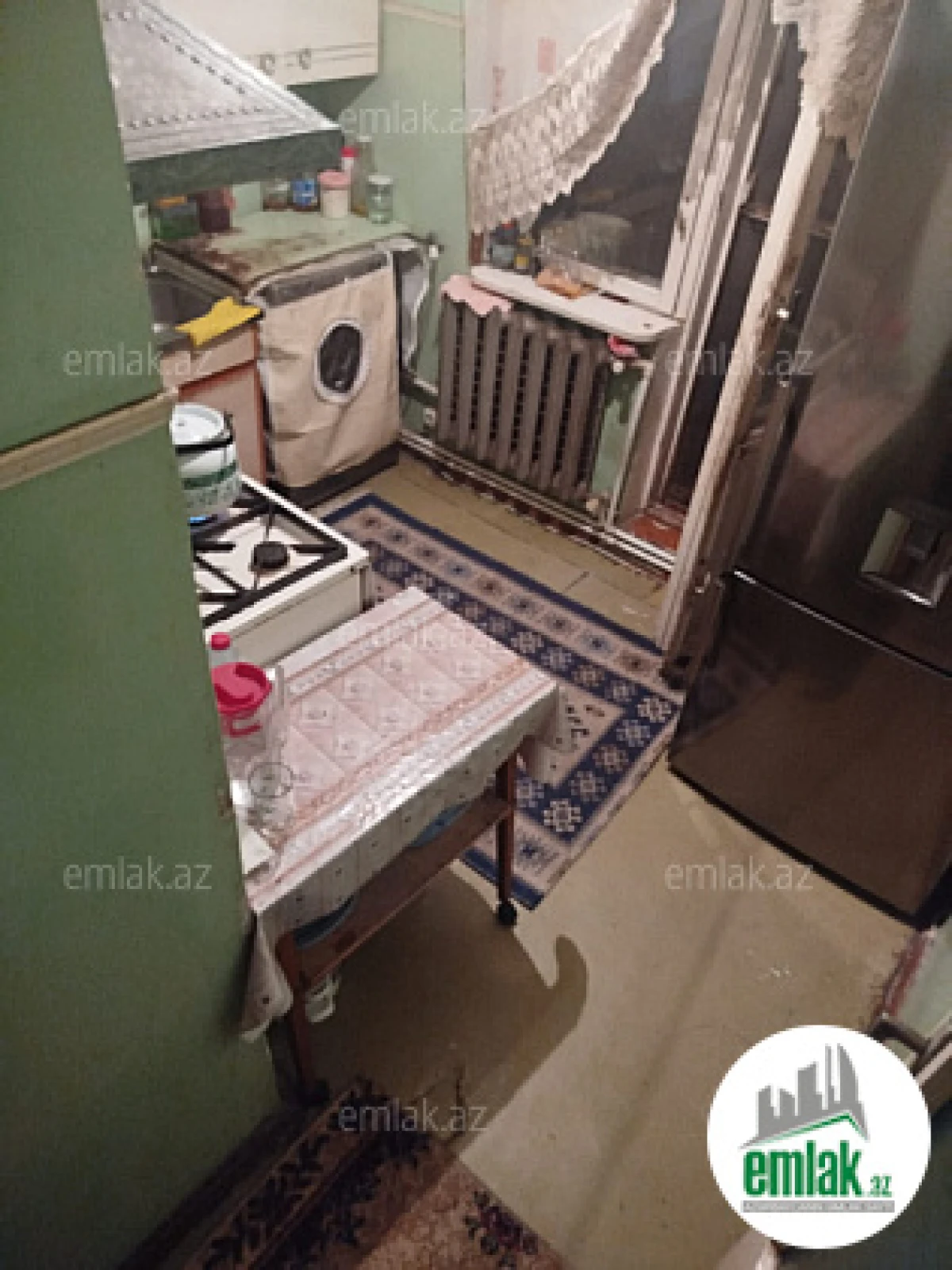 Satılır 3 otaqlı köhnə tikili 80 m²