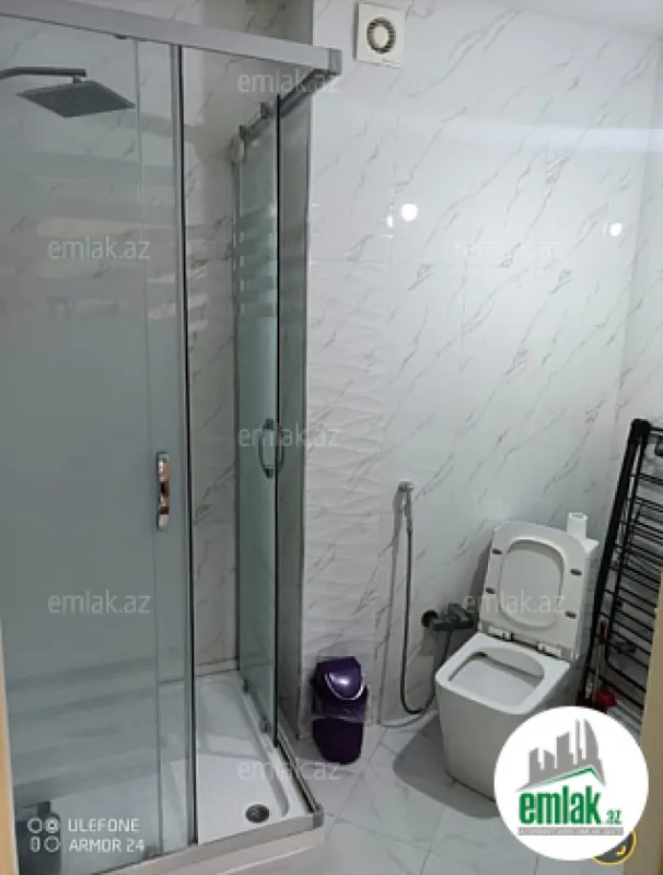 Satılır 2 otaqlı yeni tikili 74 m²