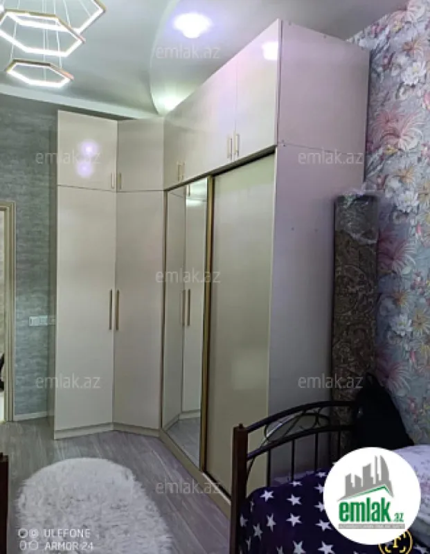 Satılır 2 otaqlı yeni tikili 74 m²