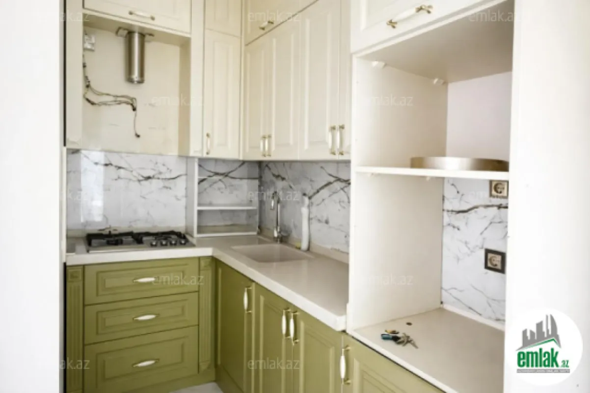 Satılır 2 otaqlı yeni tikili 60 m²