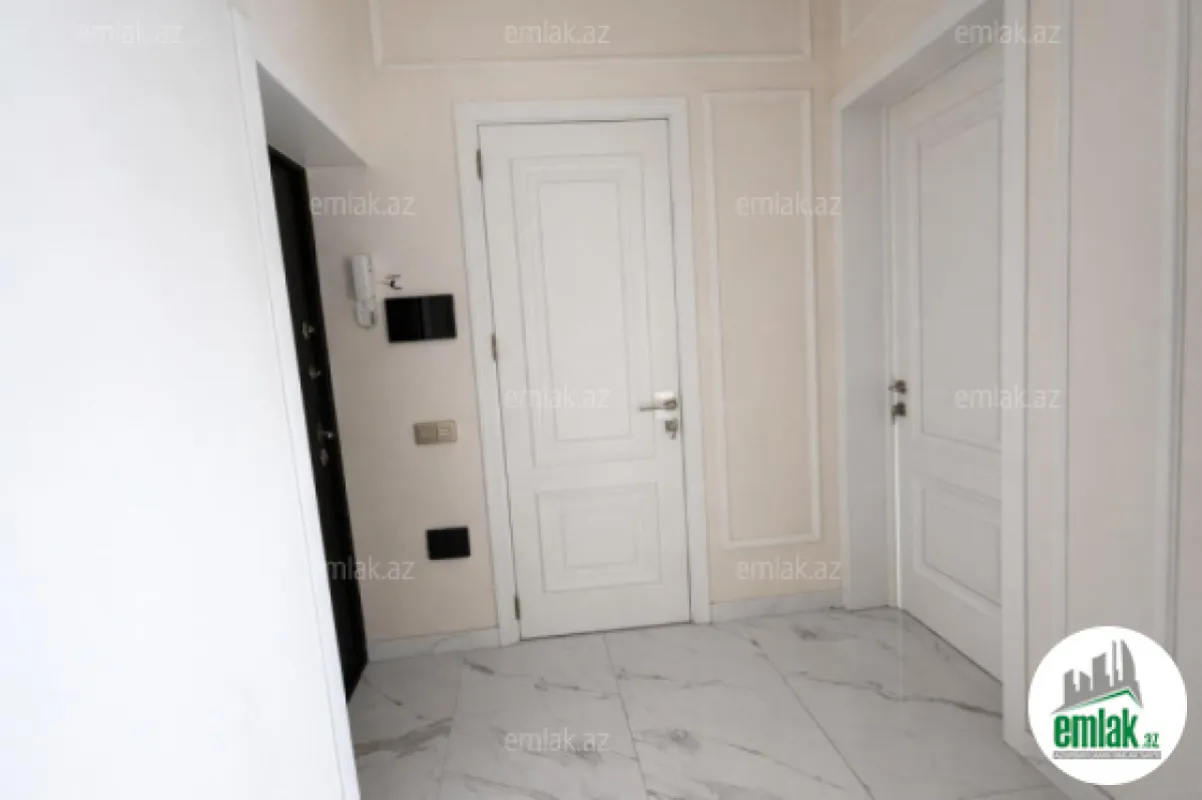 Satılır 2 otaqlı yeni tikili 60 m²