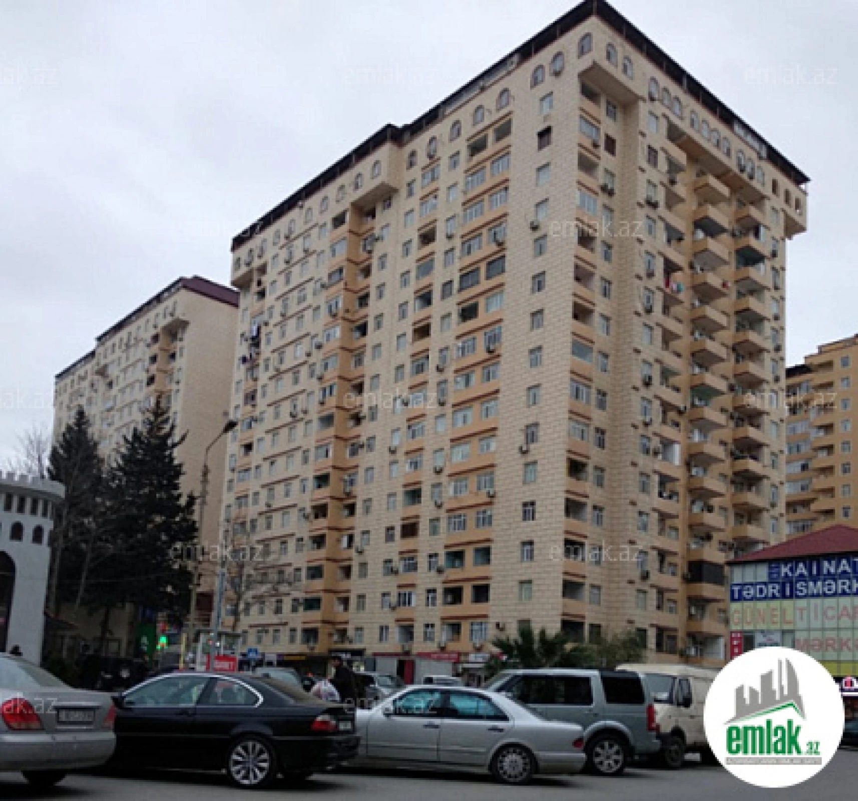 Satılır 3 otaqlı yeni tikili 88 m²