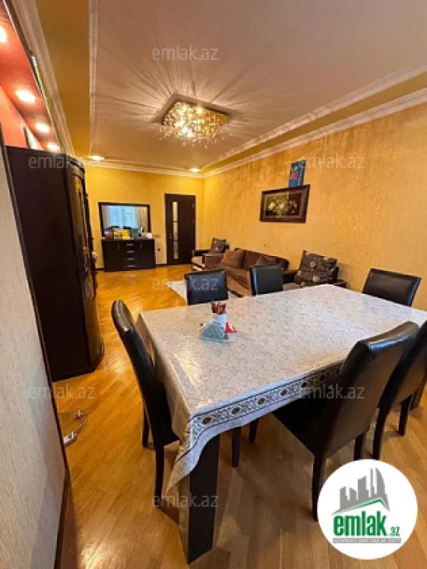 Satılır 3 otaqlı yeni tikili 120 m²