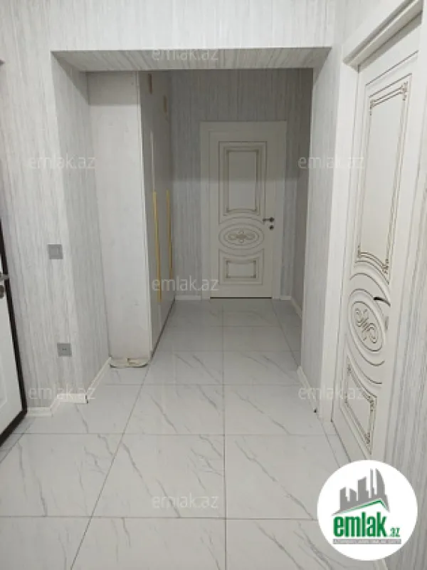 Satılır 3 otaqlı yeni tikili 70 m²