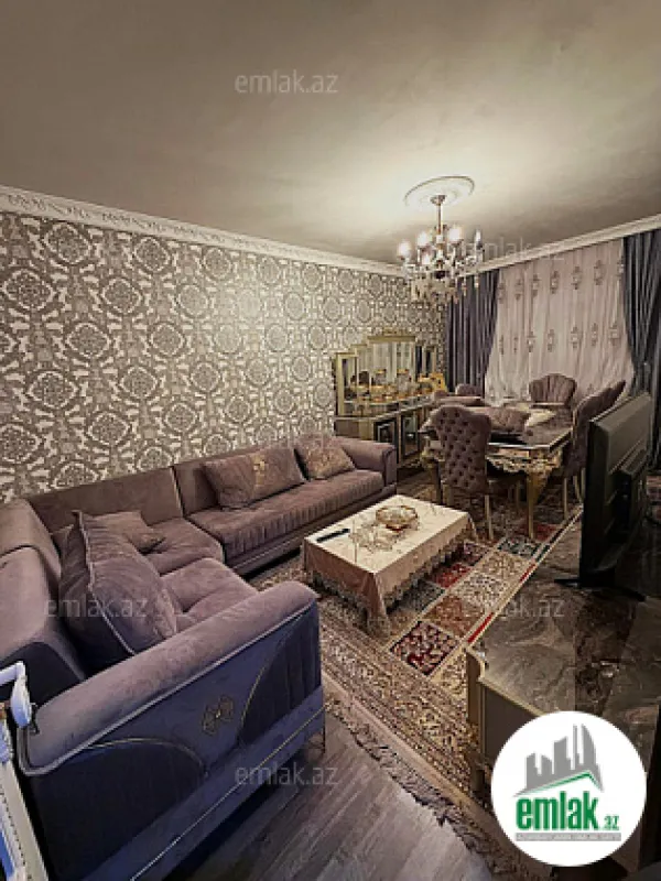 Satılır 3 otaqlı köhnə tikili 90 m²