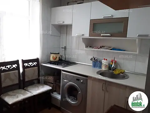 Satılır 1 otaqlı köhnə tikili 35 m²