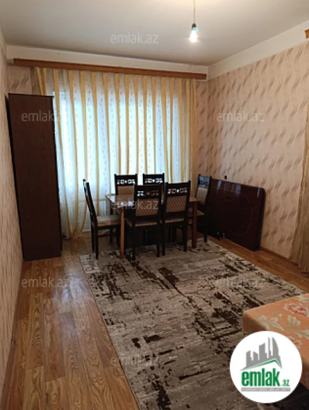 Satılır 1 otaqlı köhnə tikili 45 m²